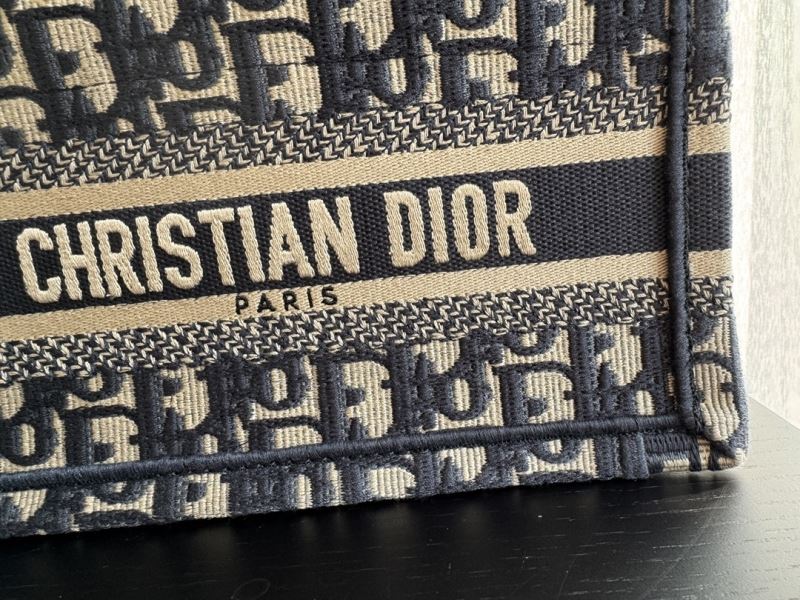 Christian Dior Shopping Bags